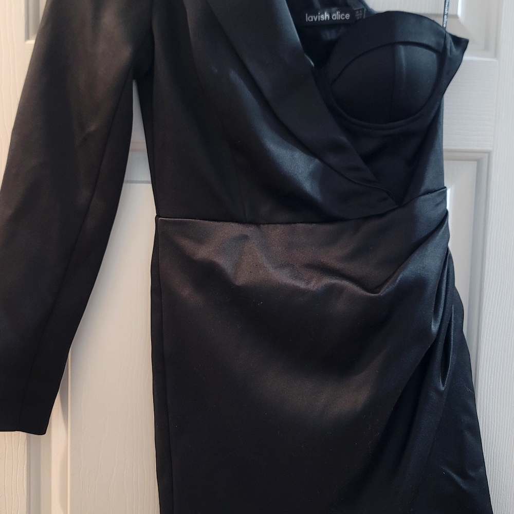 Lavish Alice dress size 2